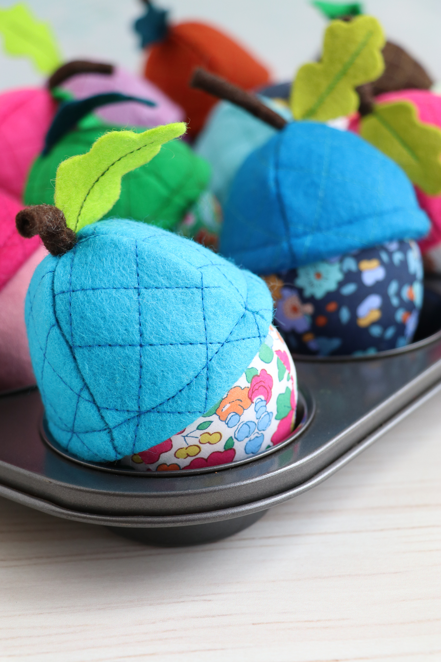 Acorn Pincushion Pattern - Amy Kallissa