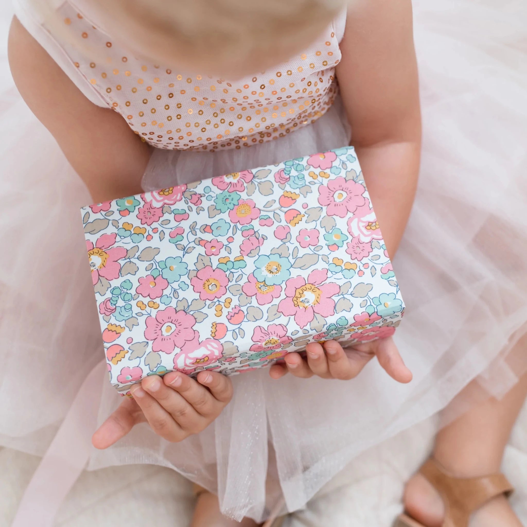 Poppy Pretties Box // Josie Joan&