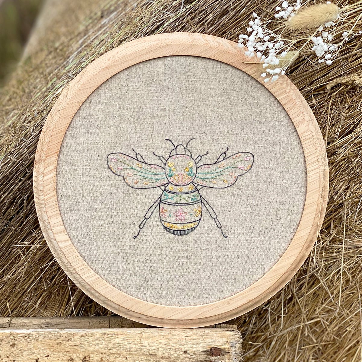 Bee-utiful Kit - Amy Kallissa
