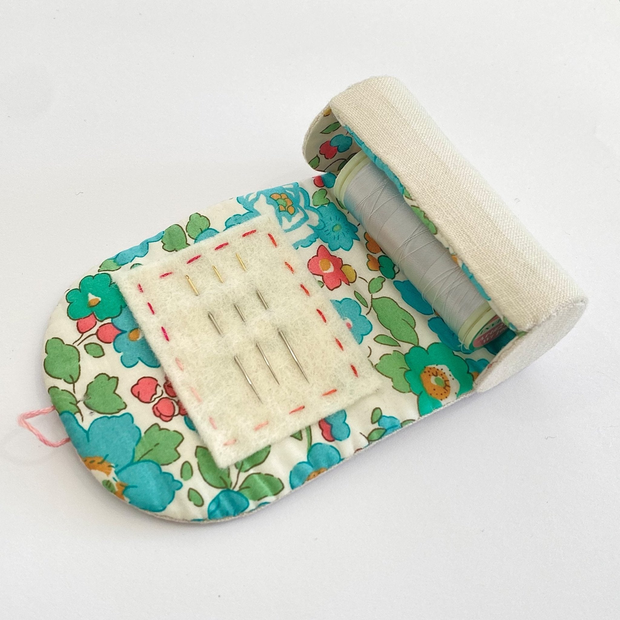 Thread Ready Kit - Amy Kallissa