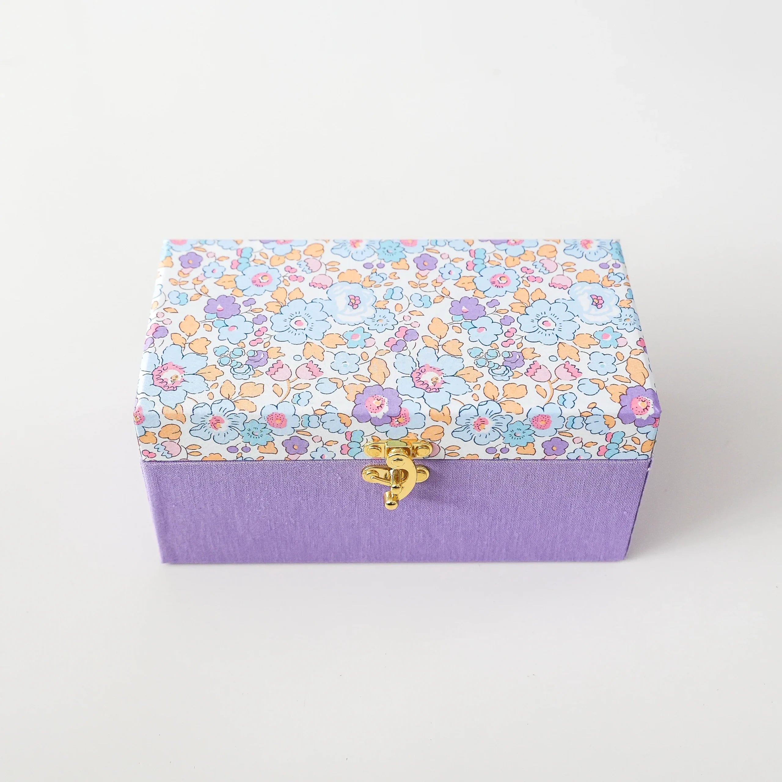 Eadie Pretties Box // Josie Joan&