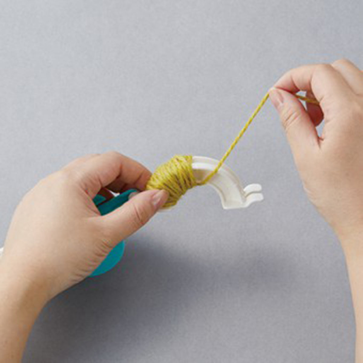 Pom Pom Makers