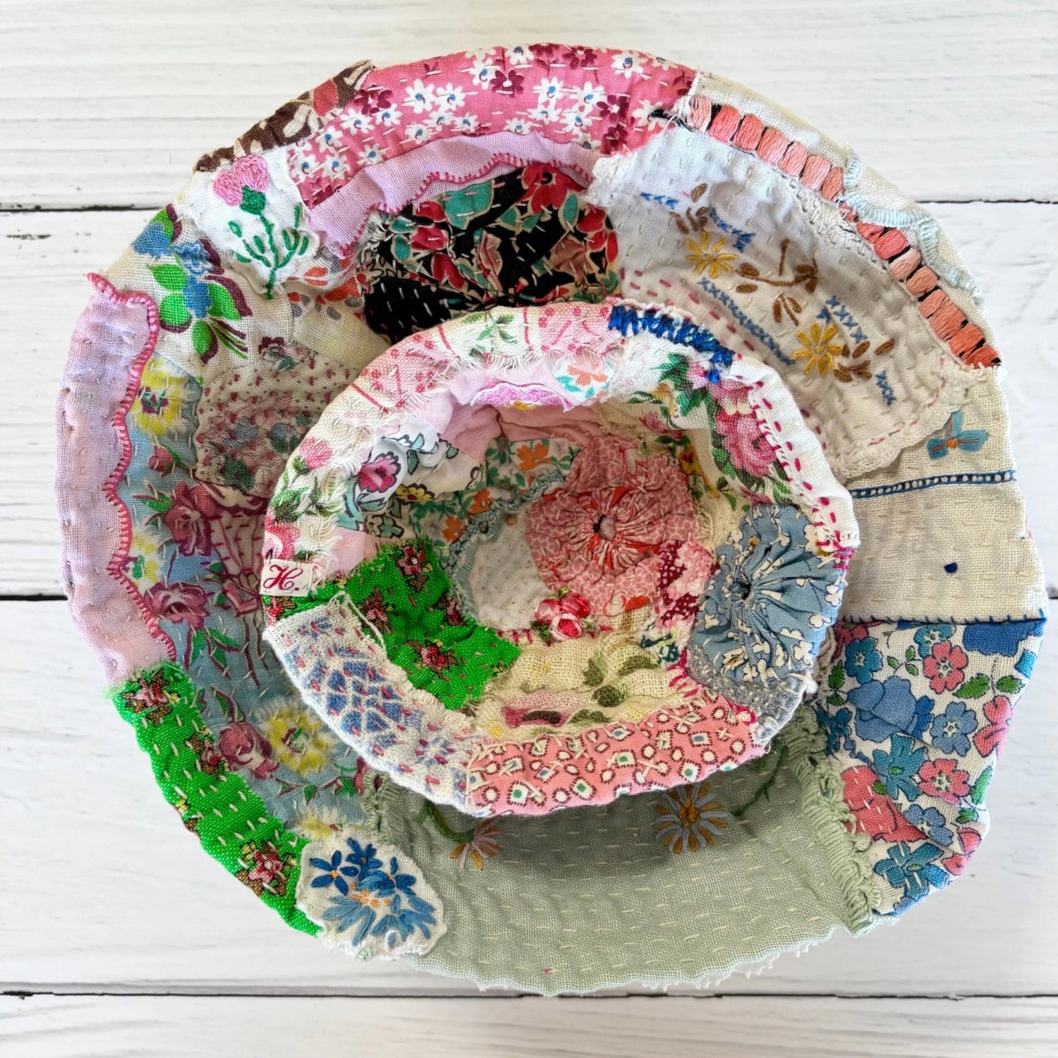 Textile Pinch Pot Pattern - Amy Kallissa