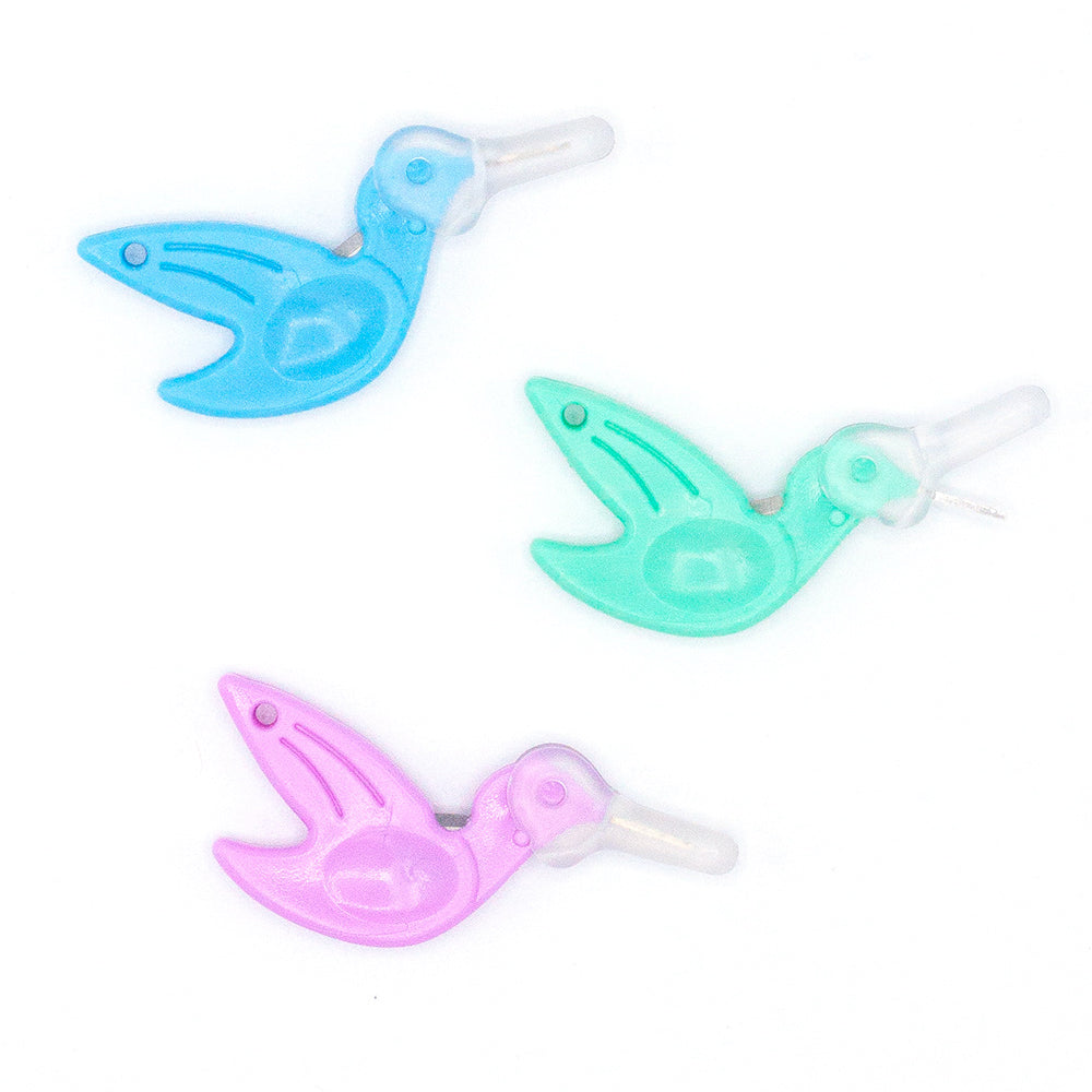 Hummingbird Needle Threader